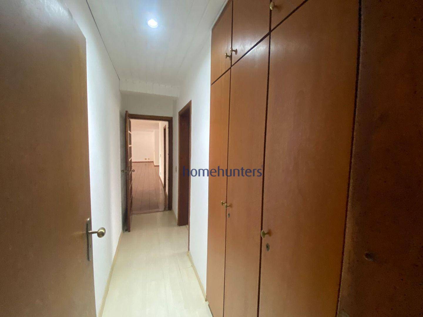 Apartamento para alugar com 4 quartos, 297m² - Foto 17