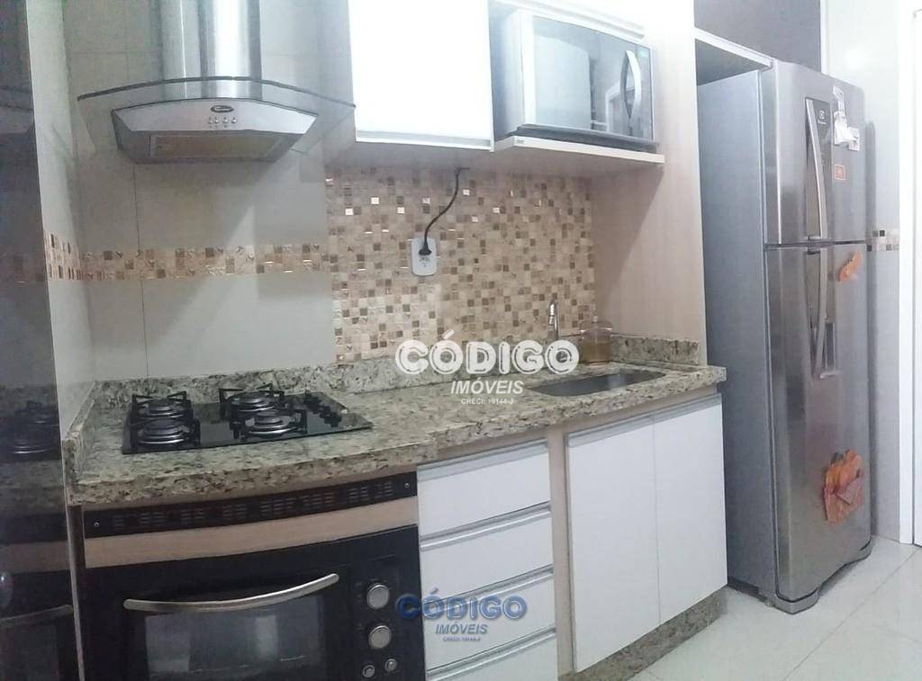 Apartamento à venda com 3 quartos, 62m² - Foto 19