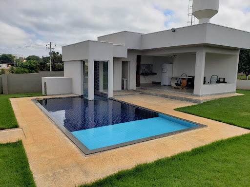 Casa de Condomínio à venda com 3 quartos, 160m² - Foto 1