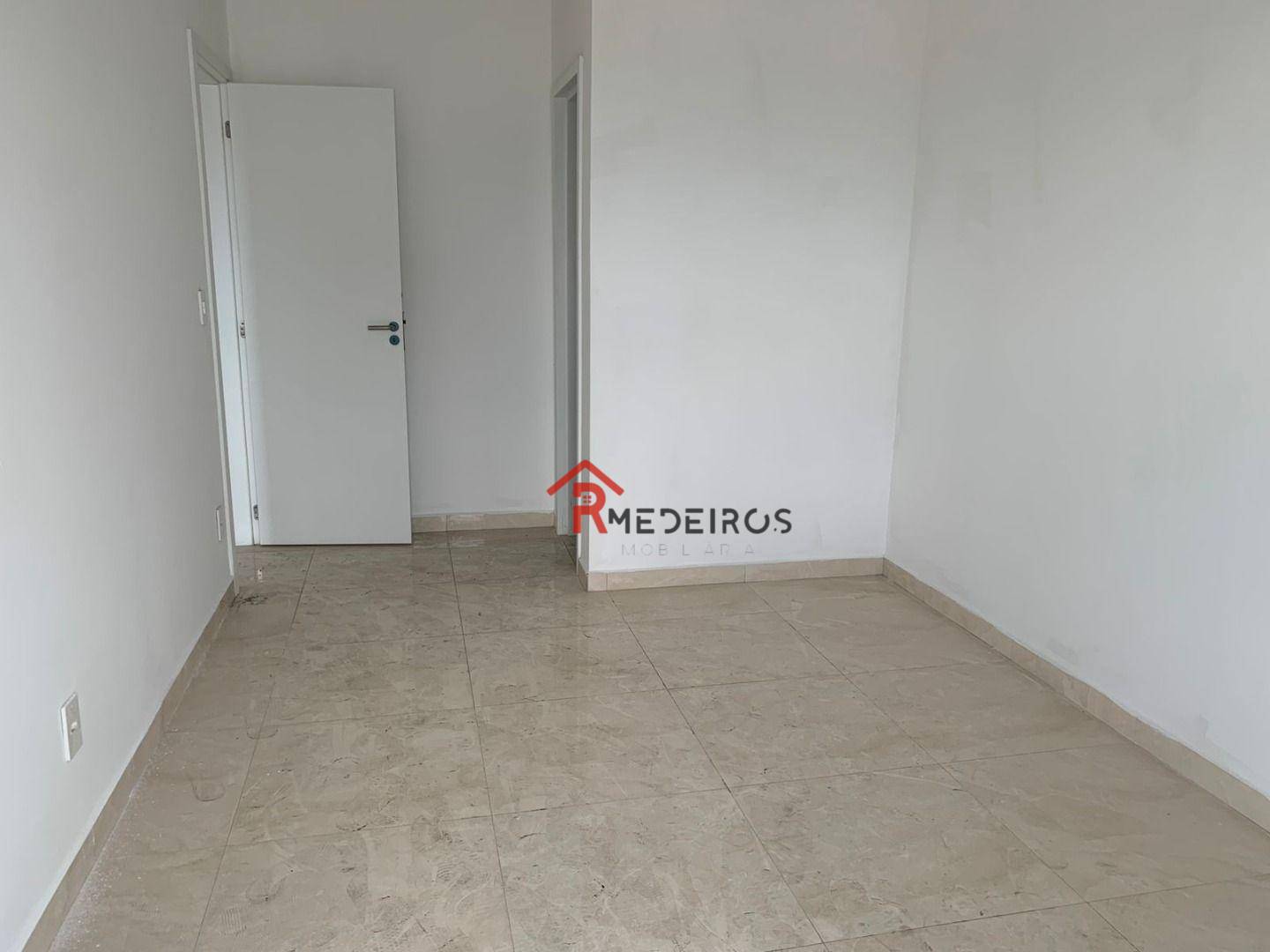 Apartamento à venda com 2 quartos, 82m² - Foto 17