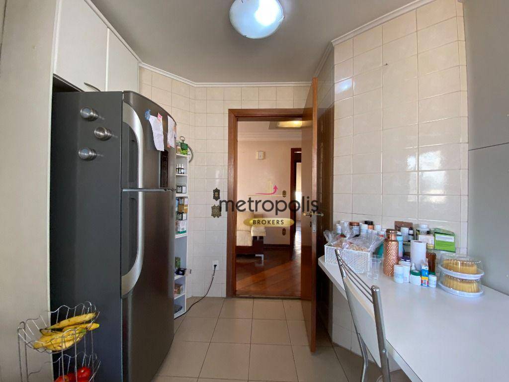 Apartamento à venda com 3 quartos, 178m² - Foto 22