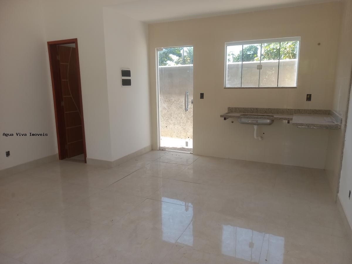 Casa à venda com 2 quartos, 100m² - Foto 12
