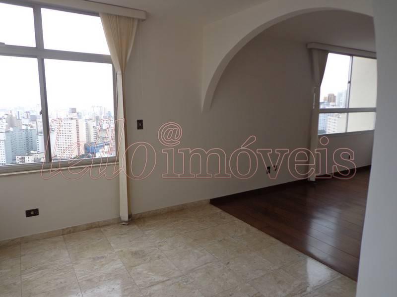 Apartamento à venda com 3 quartos, 220m² - Foto 3