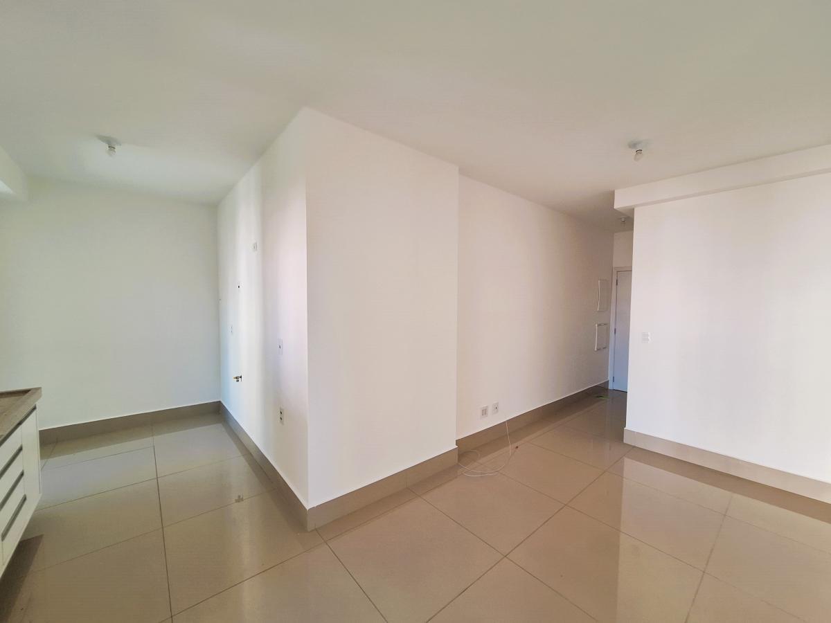 Apartamento à venda com 3 quartos, 90m² - Foto 3