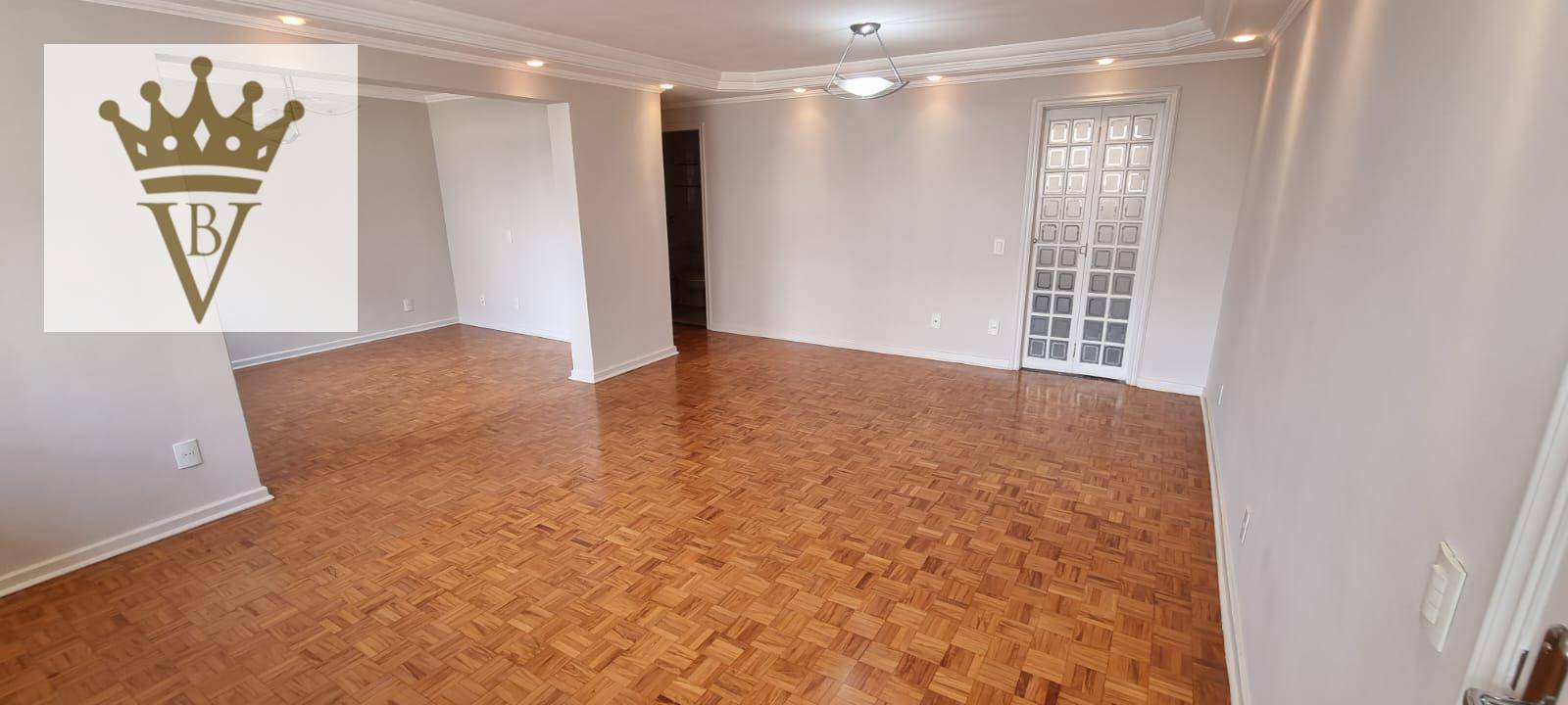 Apartamento à venda com 3 quartos, 108m² - Foto 2