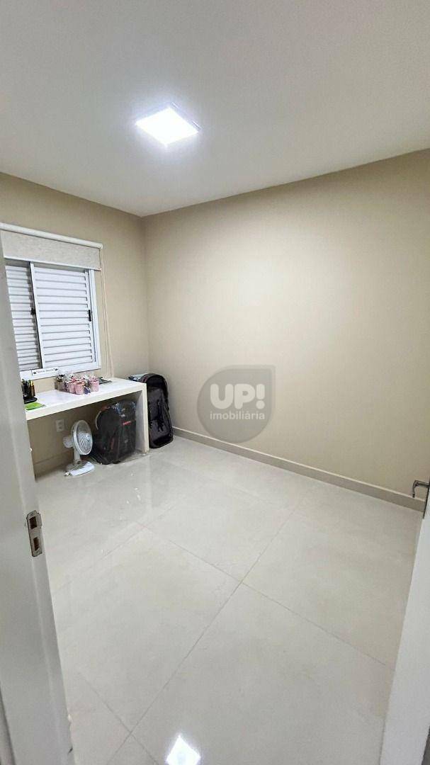 Casa à venda com 3 quartos, 150m² - Foto 14