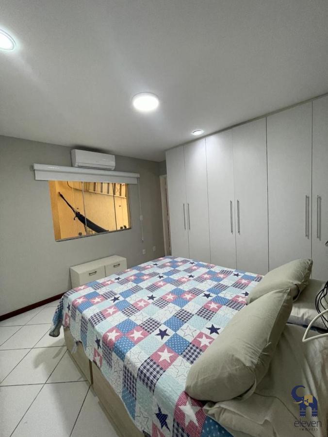 Casa à venda com 4 quartos, 220m² - Foto 13