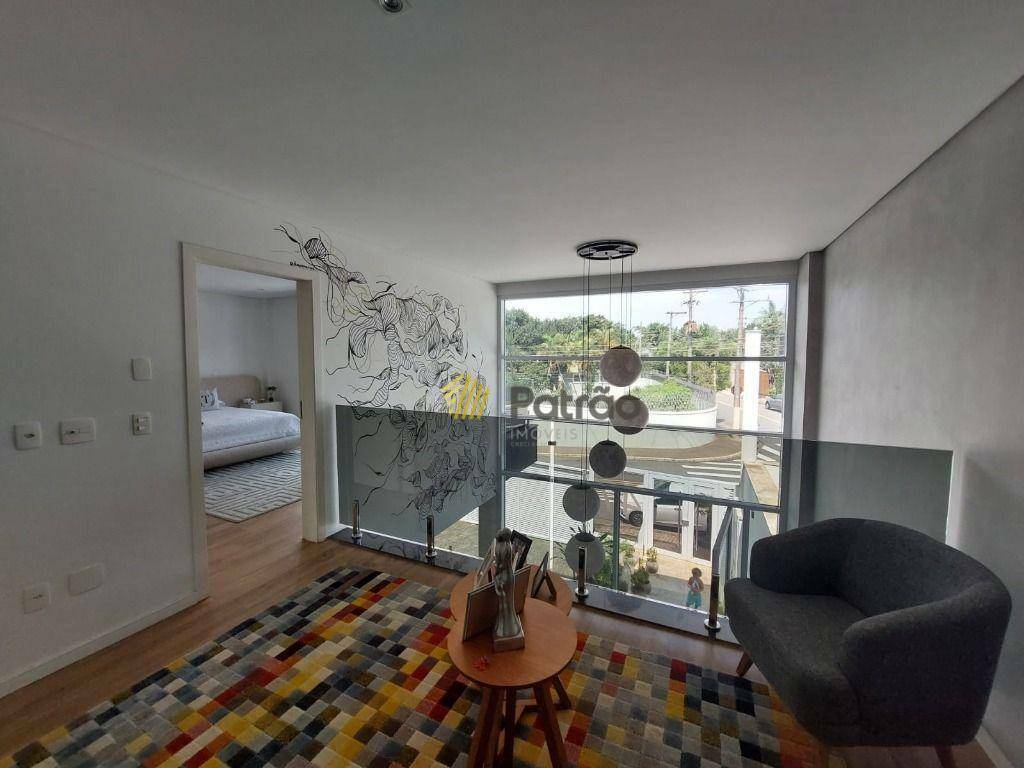 Casa à venda com 4 quartos, 450m² - Foto 21