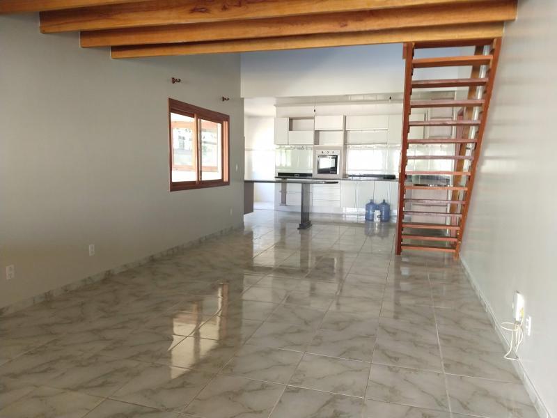 Casa de Condomínio à venda com 3 quartos, 250m² - Foto 8