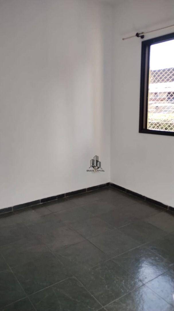 Apartamento à venda com 2 quartos, 73m² - Foto 10