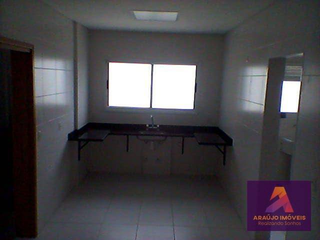 Apartamento à venda com 4 quartos, 238m² - Foto 4