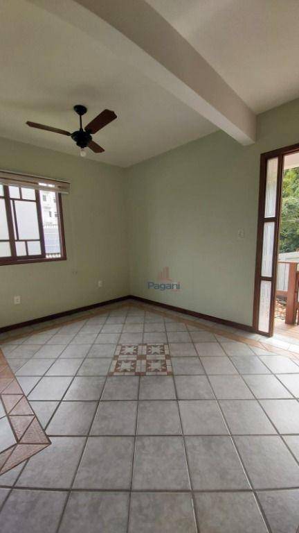 Casa à venda com 4 quartos, 192m² - Foto 20