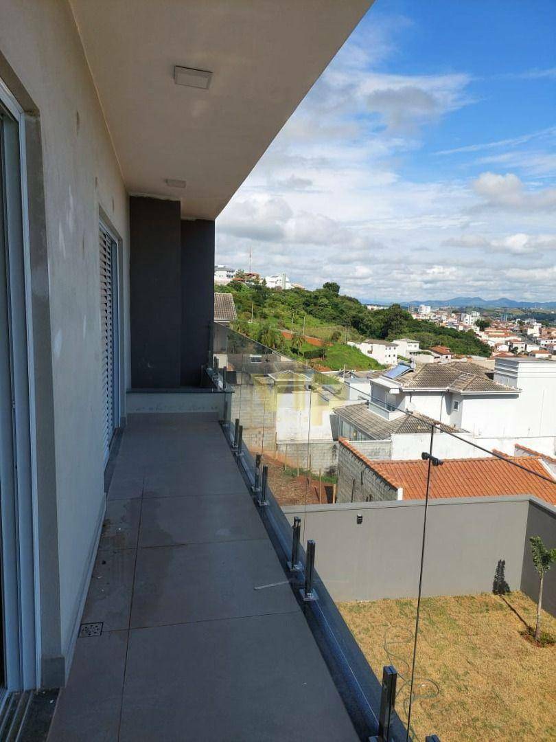 Casa à venda com 3 quartos, 275m² - Foto 16