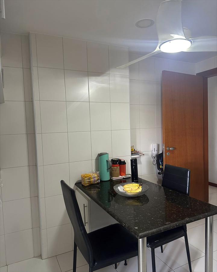 Apartamento à venda com 2 quartos, 80m² - Foto 18