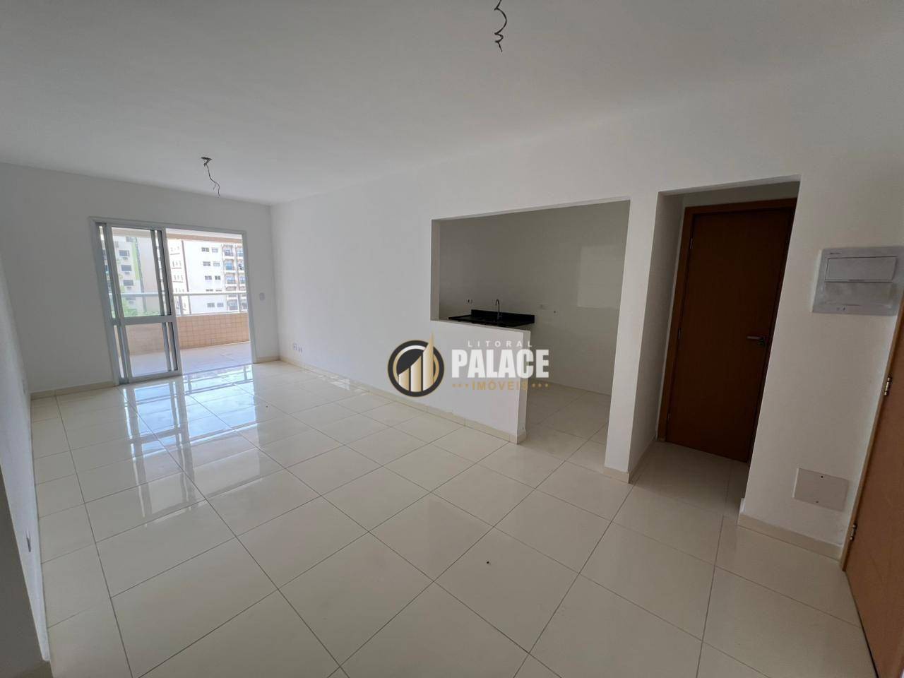 Apartamento à venda com 3 quartos, 118m² - Foto 1