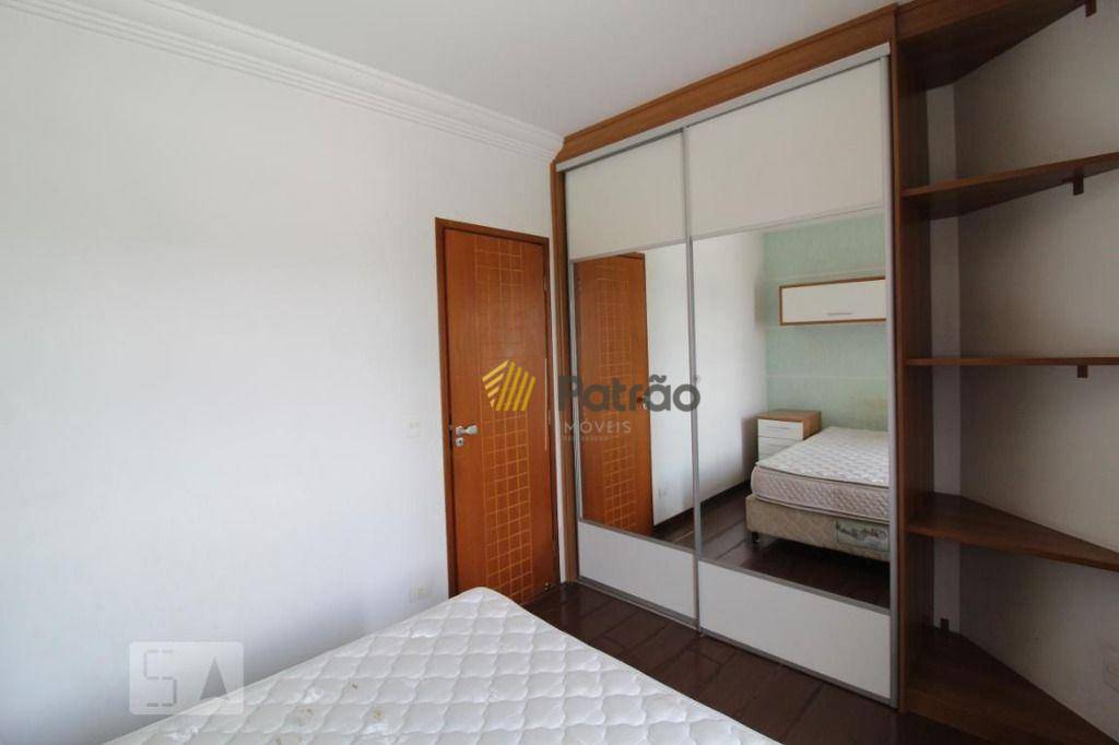 Apartamento à venda com 2 quartos, 67m² - Foto 13