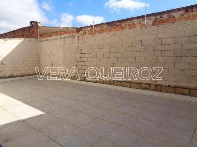 Casa para alugar com 3 quartos, 120m² - Foto 22