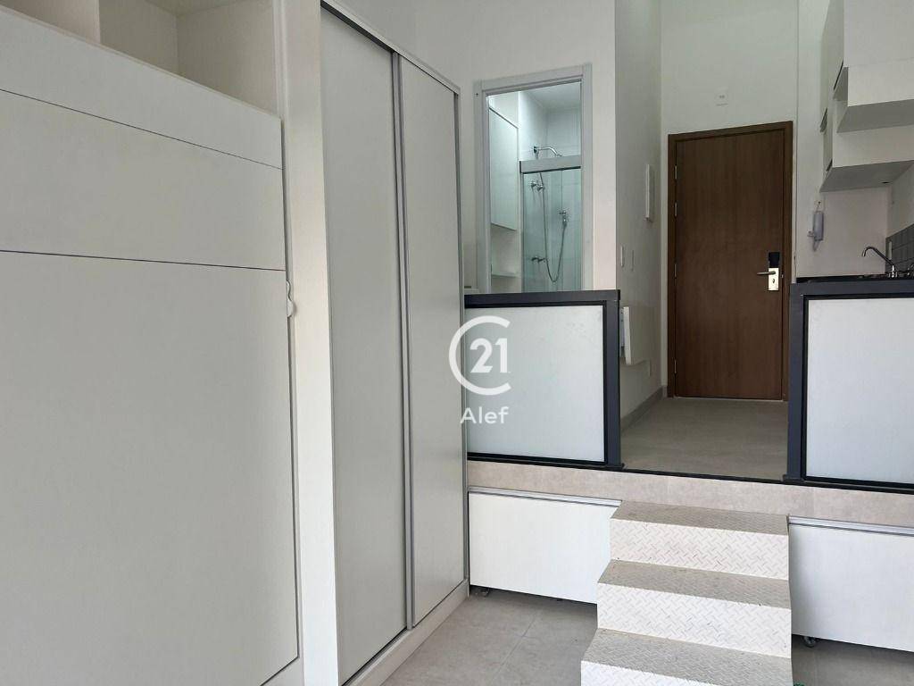 Apartamento à venda e aluguel com 1 quarto, 21m² - Foto 1