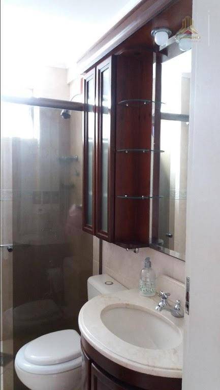 Apartamento à venda com 2 quartos, 79m² - Foto 23