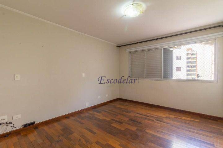 Apartamento à venda com 3 quartos, 204m² - Foto 9