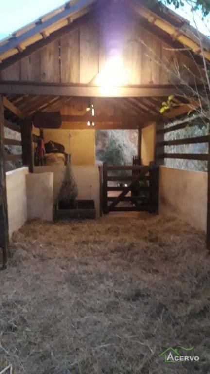 Casa de Condomínio à venda com 3 quartos, 300m² - Foto 20