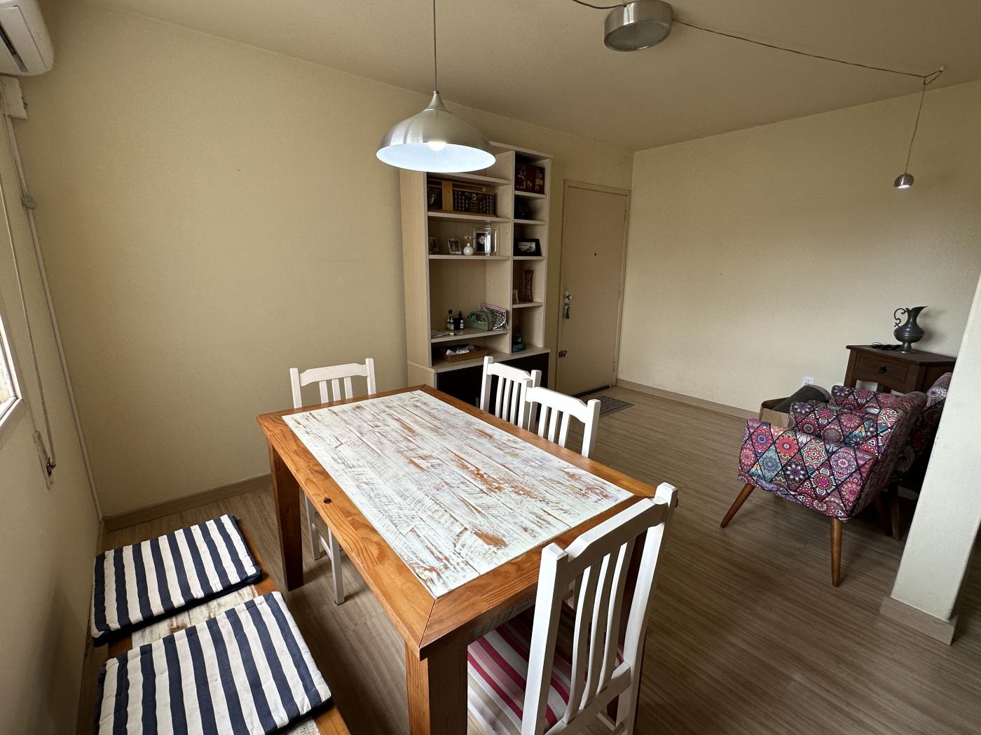 Apartamento à venda com 3 quartos, 79m² - Foto 3