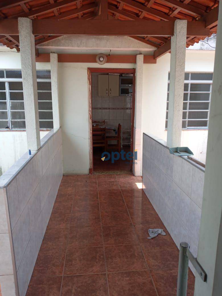 Casa à venda com 3 quartos, 192m² - Foto 17