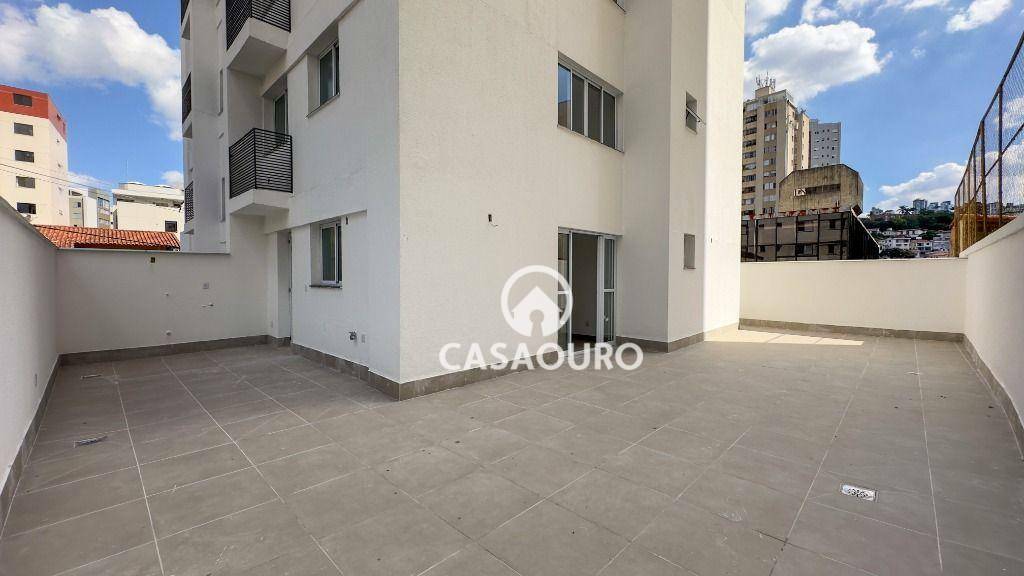 Apartamento à venda com 2 quartos, 145m² - Foto 1