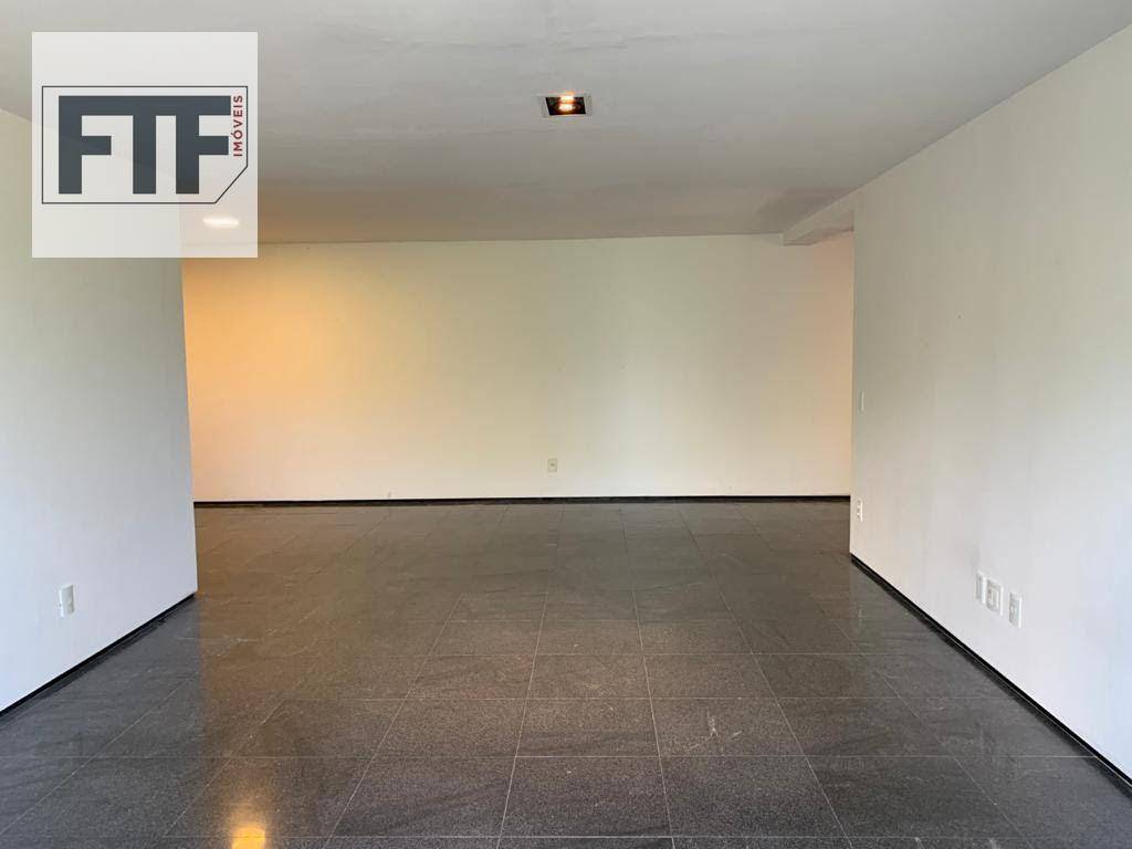 Apartamento à venda com 4 quartos, 195m² - Foto 11