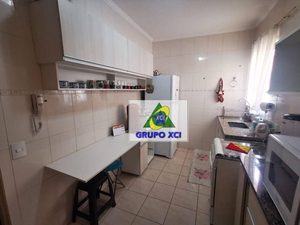 Apartamento à venda com 2 quartos, 87m² - Foto 3