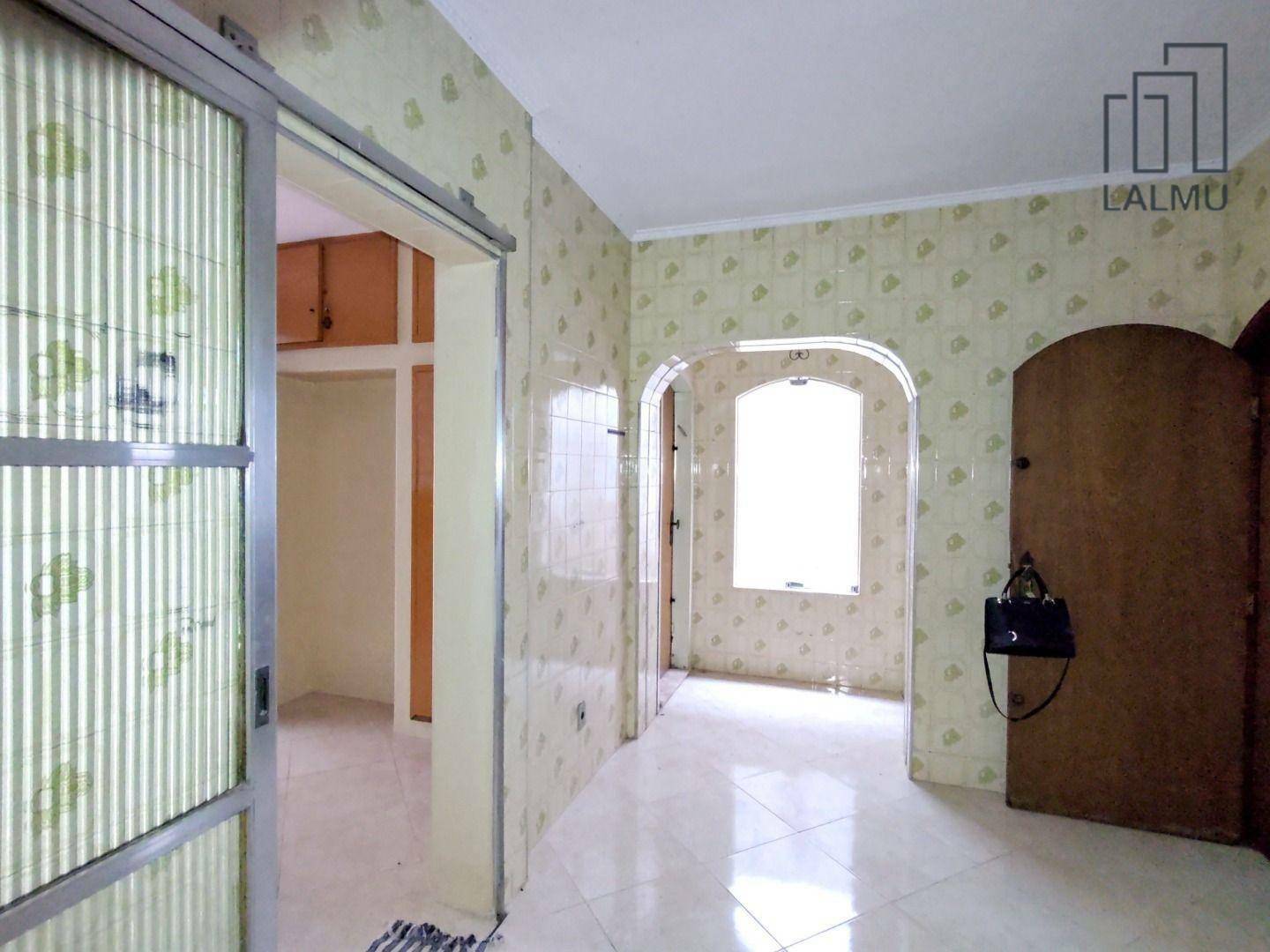 Sobrado para alugar com 3 quartos, 300m² - Foto 32