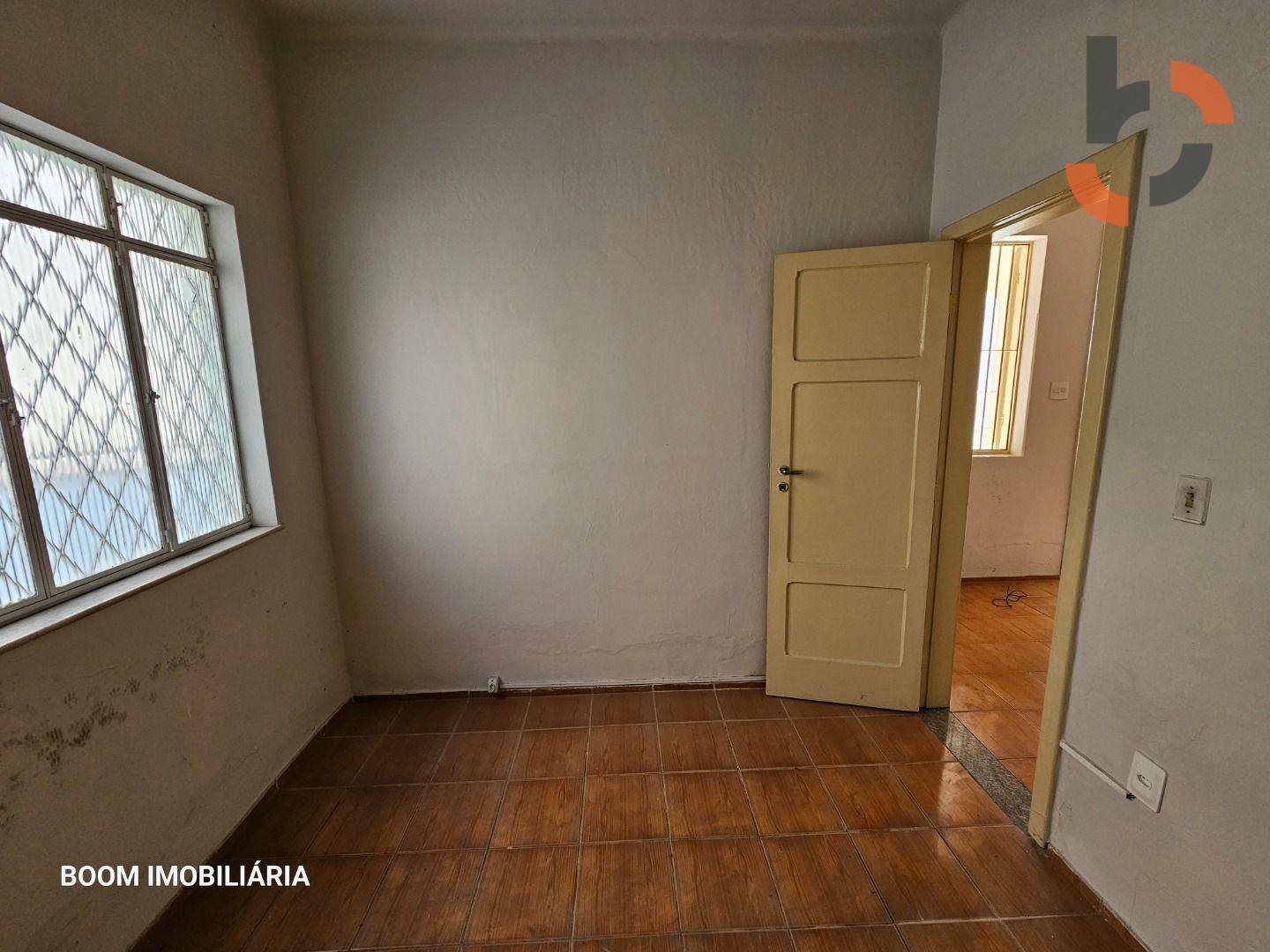 Casa à venda com 2 quartos, 92m² - Foto 11