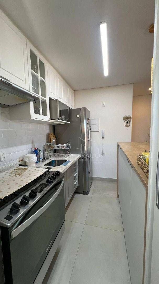 Apartamento à venda com 3 quartos, 72m² - Foto 16