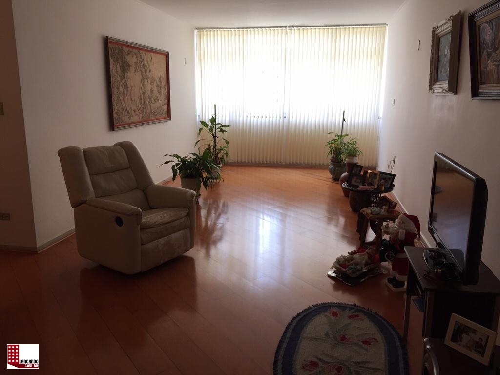 Apartamento à venda com 3 quartos, 174m² - Foto 3