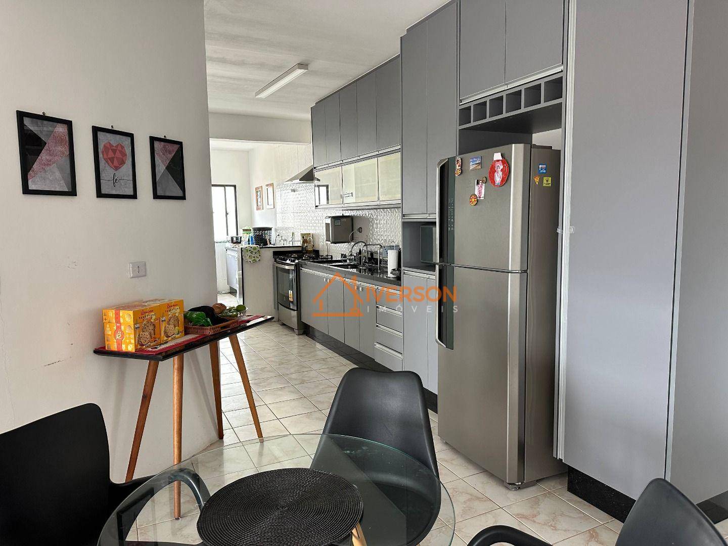 Apartamento, 2 quartos, 100 m² - Foto 1