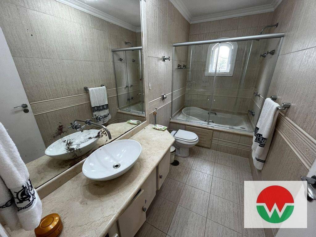 Casa de Condomínio à venda e aluguel com 7 quartos, 750m² - Foto 18