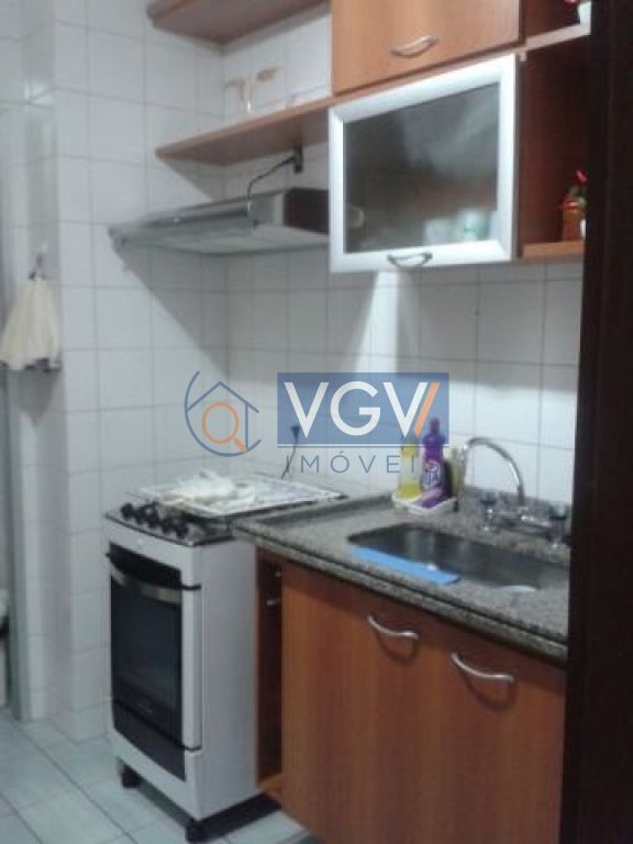 Apartamento à venda com 2 quartos, 98m² - Foto 9