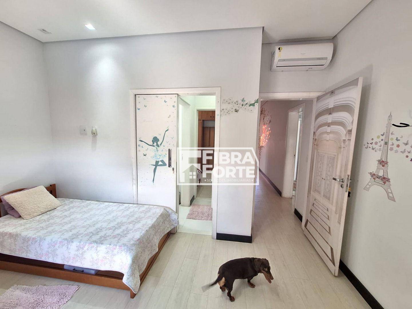Casa de Condomínio à venda com 3 quartos, 250m² - Foto 34