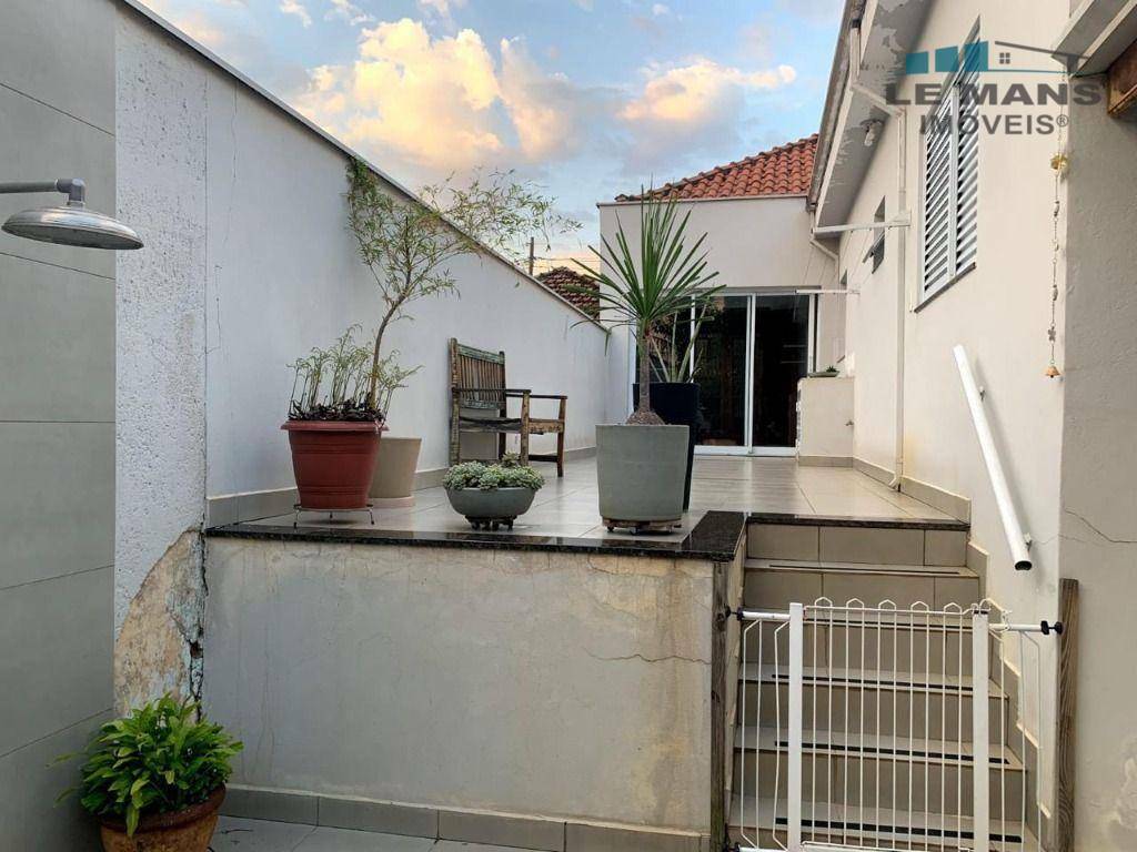 Casa à venda com 4 quartos, 230m² - Foto 35