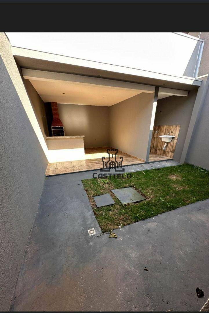 Casa à venda com 2 quartos, 75m² - Foto 6