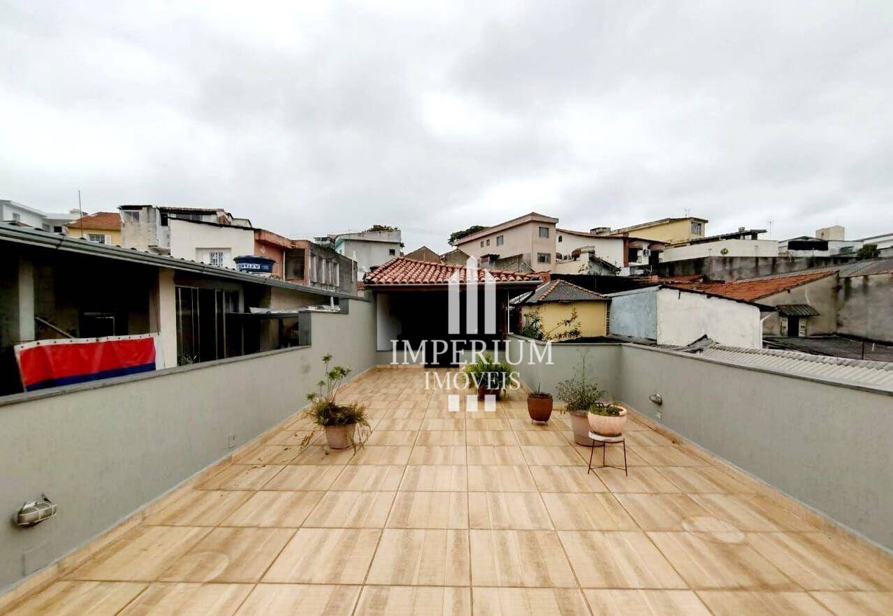 Sobrado à venda e aluguel com 3 quartos, 180m² - Foto 2