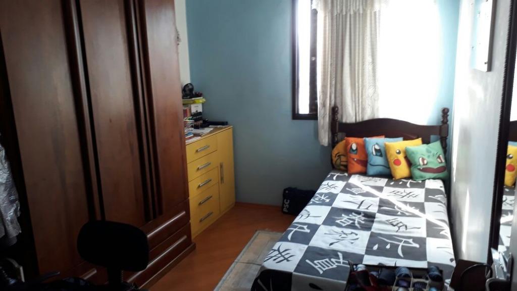 Apartamento à venda com 2 quartos, 70m² - Foto 19