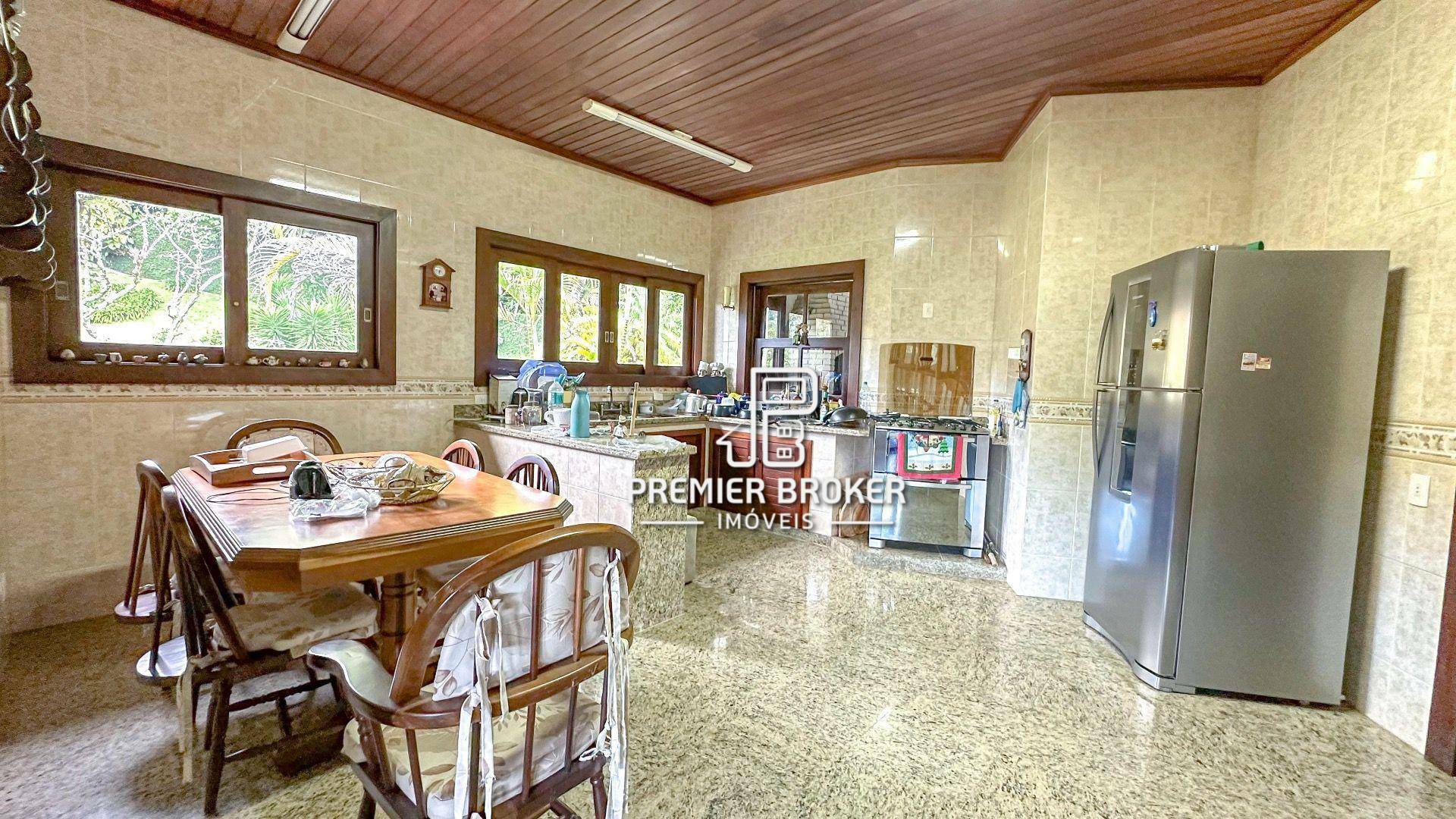 Casa de Condomínio à venda com 6 quartos, 600m² - Foto 16