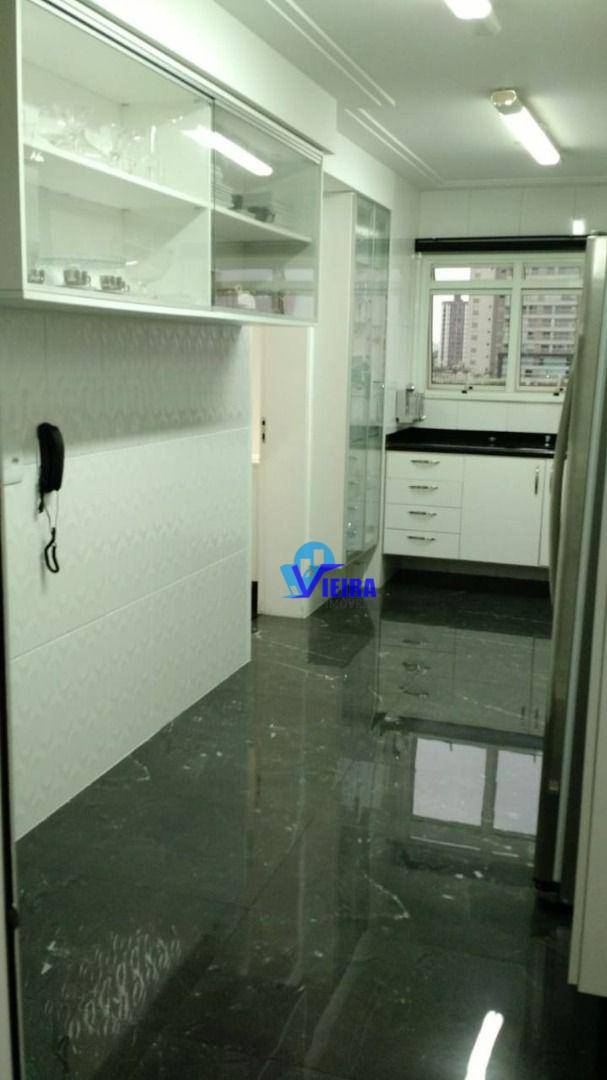 Apartamento à venda com 3 quartos, 182m² - Foto 6