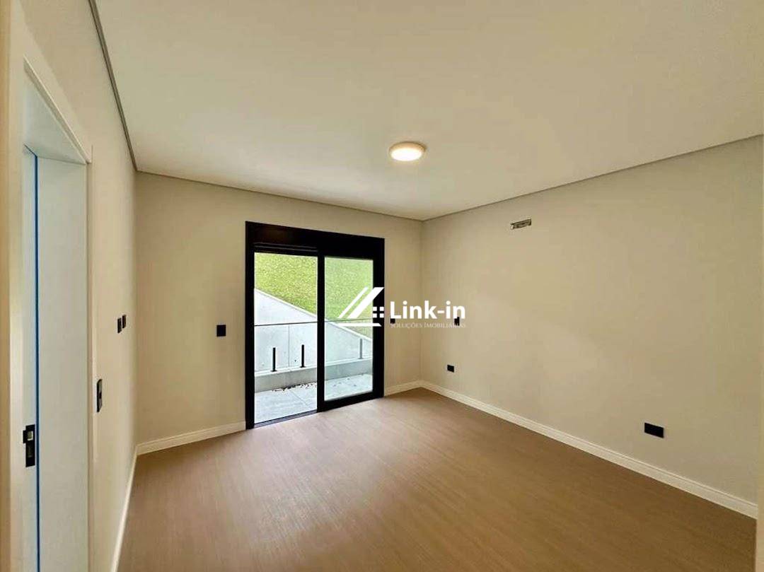 Casa, 4 quartos, 332 m² - Foto 3