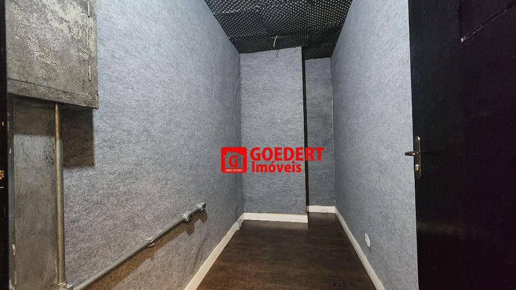 Depósito-Galpão-Armazém para alugar, 744m² - Foto 22