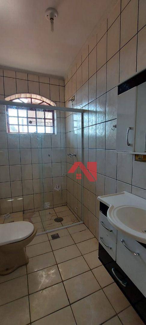 Sobrado à venda e aluguel com 3 quartos, 156m² - Foto 5