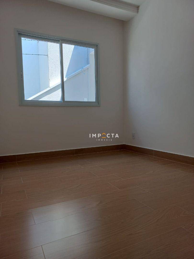 Casa à venda com 3 quartos, 191m² - Foto 8