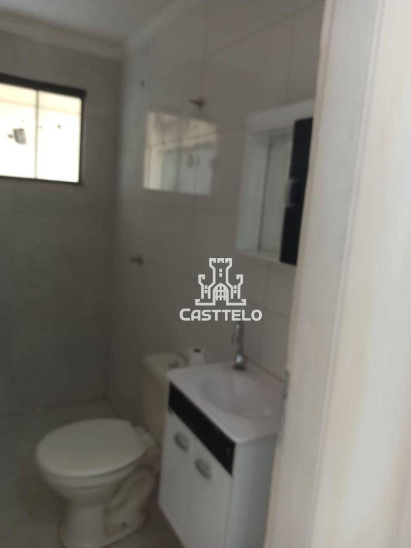 Casa à venda com 3 quartos, 120m² - Foto 5