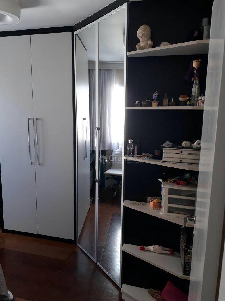 Apartamento à venda com 3 quartos, 122m² - Foto 28